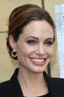 Angelina Jolie, nominada al Globo de Oro, expresó su deseo de trabajar alguna vez a las órdenes de Pedro Almodóvar
