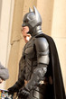 Christian Bale interpretando a Batman