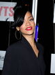 ¿Rihanna salió de cita con una mujer?