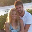 Muchas celebrities comparten su vida en esta red social. Shakira hace unos días confirmaba su relacion con Piqué con esta foto