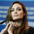 Angelina Jolie estuvo presente en la Berlinale para presentar su ópera prima como directora y, como no podía ser de otra forma, su familia la acompañó