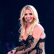 Sin quererlo ni beberlo, Britney Spears se ha visto envuelta en la eterna polémica sobre quién será la heredera de la 'Reina del Pop' Sin quererlo ni beberlo, Britney Spears se ha visto envuelta en la eterna polémica sobre quién será la heredera de la 'Reina del Pop'
